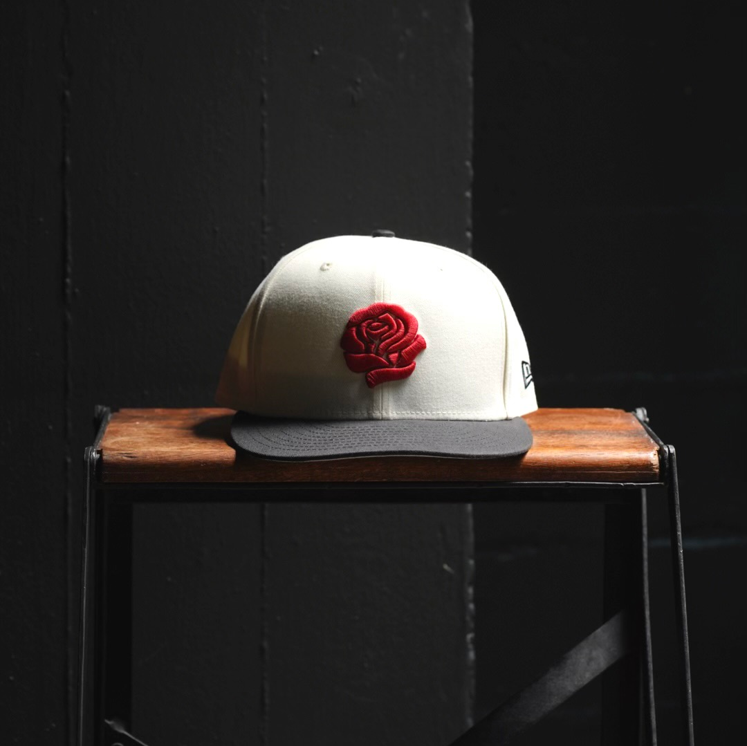 Neo39 x New Era 5950 Rose Logo Fitted - Cream/Black